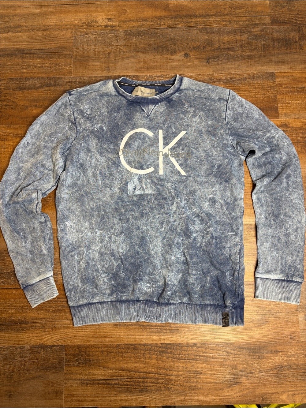 Calvin Klein Men's Mineral-Wash Blue CK Logo Crewneck